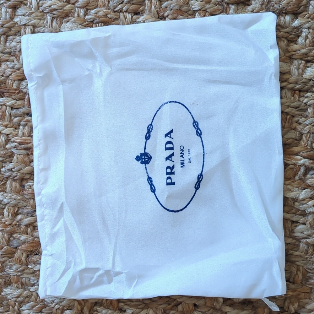 Dust bag